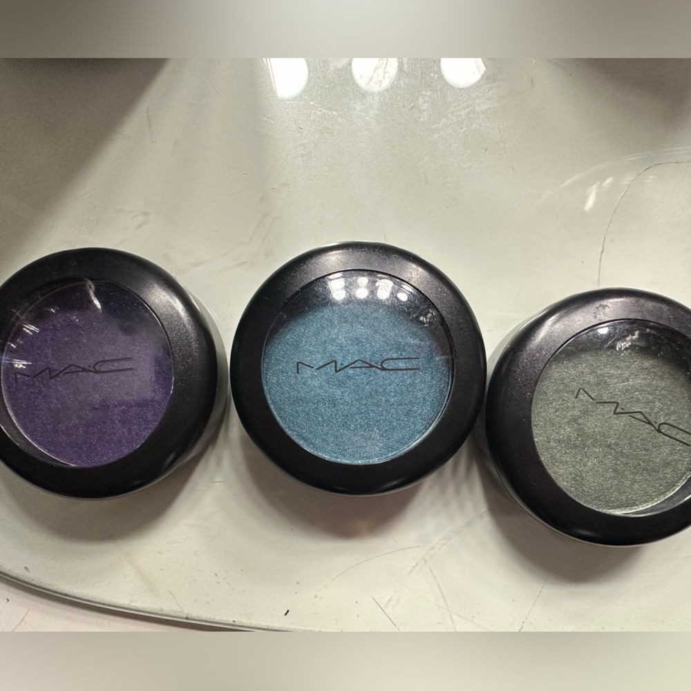 Mac cosmetics single eyeshadows
